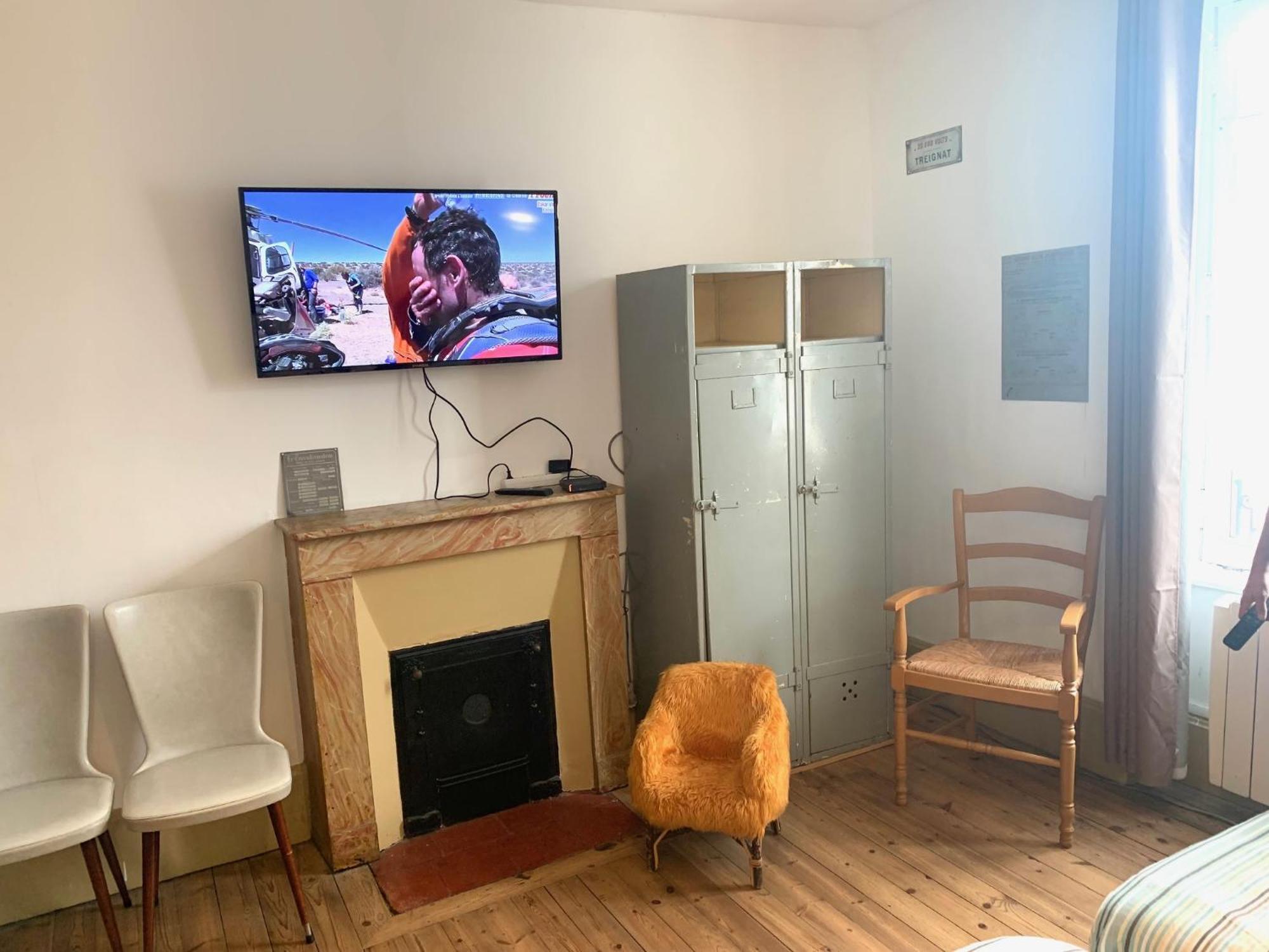 La Cremaillere Apartman Huriel Kültér fotó